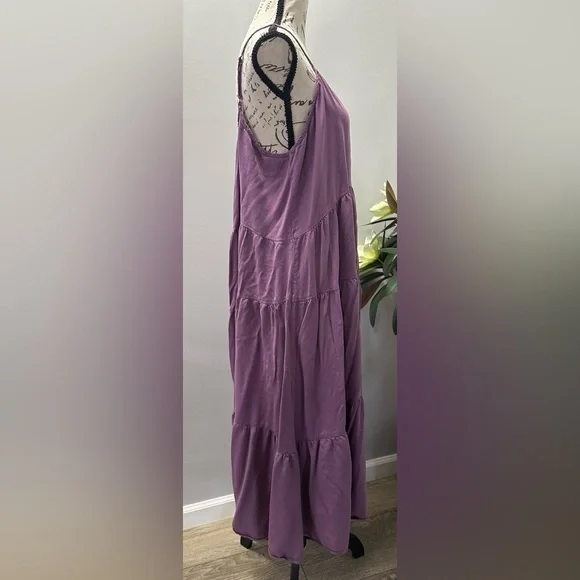 Elegant Purple Sleeveless Dress 🟣🟣 - Picture 3 of 13